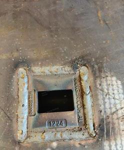 <span class=keywords><strong>Plaque</strong></span> <span class=keywords><strong>de</strong></span> route en acier avec poussoir <span class=keywords><strong>de</strong></span> verrouillage - Product Image 2