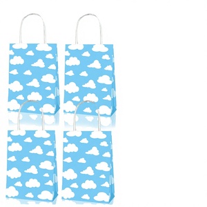 Sacs cadeaux en kraft imprimés nuages bleus mignons avec poignées, sacs en papier recyclables pour bonbons et friandises pour les fêtes d'anniversaire des enfants, les mariages et les événements - Product Image 2