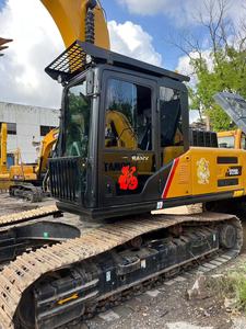 Excavatrice sur chenilles d'occasion Sany SY215C, 21,5 tonnes, de fabrication nationale, de qualité supérieure, de taille moyenne, en stock. - Product Image 3