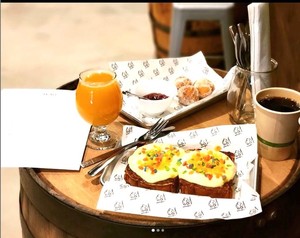 กระดาษห่อเบอร์เกอร์เคลือบ PE กันไขมัน เกรดอาหาร ย่อยสลายได้ 40 แกรม สำหรับร้านอาหาร แซนวิช เค้ก พิซซ่า - Product Image 3