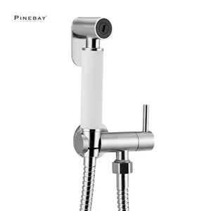 PINEBAY nuovo arrivo SUS304 bagno sanitari accessori wc donna pulizia facile controllo portatile per Bidet spruzzatore con tubo