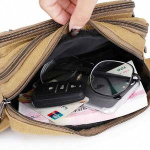 Riñonera Deportiva Impermeable de Lona Resistente para Hombre, Color Caqui, con Logotipo Personalizado, Cierre de Cremallera Interior - Product Image 4