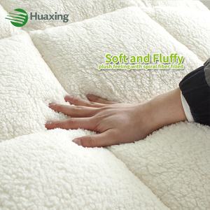 Protège-matelas <span class=keywords><strong>douillet</strong></span>, chaud et confortable, amovible, avec jupe de lit intégrée, rembourrage en fibres spirales, <span class=keywords><strong>surmatelas</strong></span> en sherpa pour hôtel - Product Image 2