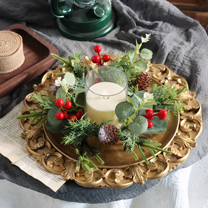 Couronne de Noël facile à obtenir avec bougie, cônes de pin, baies, mini décorations en plastique pour la table de la maison - Product Image 3