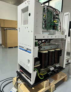 Inversor IGBT de Onda Sinusoidal Pura de 60KW, Trifásico, Fuera de la Red, Solar, de Baja Frecuencia a CA, con Transformador de Aislamiento Integrado - Product Image 1