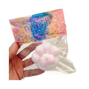 Jouet anti-stress en silicone ultra-doux en forme de patte de chat - Jouet sensoriel pour soulager le stress - Sacs surprises pour les 14 ans et plus - Product Image 5