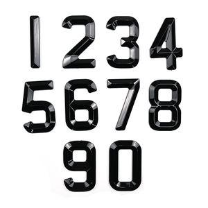 Emblemas Adhesivos 3D en Relieve de Plástico ABS de 50*79mm, Color Negro Brillante, con Letras en Fuente Charles Wright Bevel, para Matrículas de Coches del Reino Unido - Product Image 2