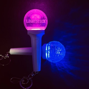 Lampu stik cahaya akrilik <span class=keywords><strong>Mini</strong></span> untuk penggemar konser pernikahan Halloween Natal Tahun Baru Diwali untuk wisuda liontin gantungan kunci hadiah - Product Image 2