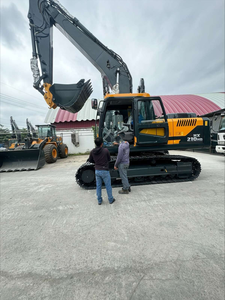 Nouvelle pelle sur chenilles lourde HX210HD avec une puissance de 105 kW, une charge de 22 tonnes, une garantie d'un an, haute efficacité - Product Image 3
