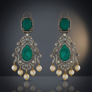 Boucles d'oreilles pendantes en zircon vert victorien en forme de goutte d'eau avec pierres taillées en poire, en alliage de zinc - Product Image 2