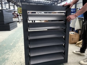 TOMA personalizzato con feritoie in alluminio rivestite di potenza con tapparelle fisse a serranda mobile - Product Image 4