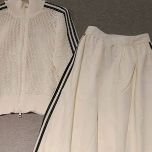 Hot Sale Women Two Piece Track Suit Set <b>Zip</b> <b>Up</b> <b>Jacket</b> Wide Leg Pants Soft Fleece Lounge Wear With Side Stripe Detail Track Suit - Product Image 6