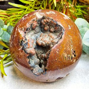 Vente en gros de boules de cristal de guérison de haute qualité en onyx rouge, sphères d'agate rouge volcanique, artisanat en pierres précieuses pour la décoration de la maison - Product Image 5
