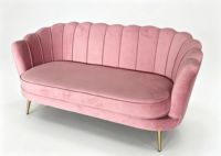 Chaise de mariage moderne en velours à dossier festonné pour la location événementielle, projets hôteliers commerciaux, pieds dorés de luxe