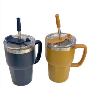 Mug à café portable en acier inoxydable à double paroi de 20 oz (600 ml) avec poignée en acier et paille pour le bureau et les voyages - Product Image 1