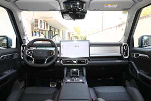 热卖2024奇瑞捷特T2山海<span class=keywords><strong>2</strong></span>.td 4WD Suv捷图T2气体SUV汽油新混合动力汽车捷特旅行者T2 2024现货 - Product Image 4