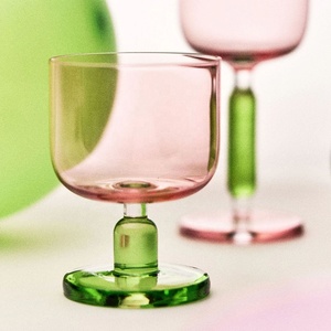 Verre à vin rouge ou à eau en cristal sans plomb fait main de 300 ml, de haute qualité, unique et magnifique, avec pied, coloré en jaune, bleu, vert - Product Image 2
