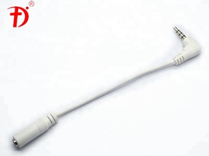 Ángulo recto 3,5mm 4 polos <span class=keywords><strong>cable</strong></span> de <span class=keywords><strong>audio</strong></span> macho a <span class=keywords><strong>hembra</strong></span> <span class=keywords><strong>cable</strong></span> de vídeo en blanco - Product Image 2