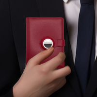 Logo personnalisé noir faux cuir porte-cartes étiquette porte-passeport couverture et bagages air tag ensemble
