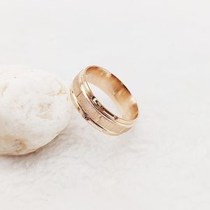 แหวนแต่งงานอุตสาหกรรมยาง8มม. สำหรับผู้ชายของขวัญวาเลนไทน์แบบตะวันตกแหวนทองกุหลาบเครื่องประดับไทเทเนียม - Product Image 3