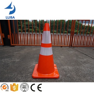 Cono di gomma per la sicurezza stradale usato riflettente nero con Base in gomma da 700mm - Product Image 2