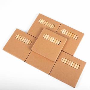 Boîte en papier kraft personnalisée pour emballer 12 crayons miniatures standard, ensemble de crayons écologiques en bois naturel, papeterie pour enfants - Product Image 1