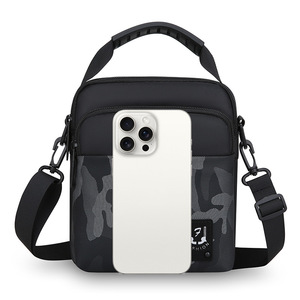 Men's Shoulder Bag Oxford Cloth Camouflage Large Capacity Crossbody Bag For Everyday Use - Product Image 4