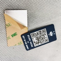 Étiquette de code-barres en aluminium anodisé gravée au laser personnalisée pour l'extérieur, autocollant adhésif durable pour essence, à gratter