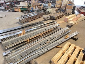 YUEQUN Coltello per Sfogliatura Impiallacciatura 8ft, Macchinario per Lavorazione del Legno in Acciaio, Alta Produttività, Nuovo - Product Image 2