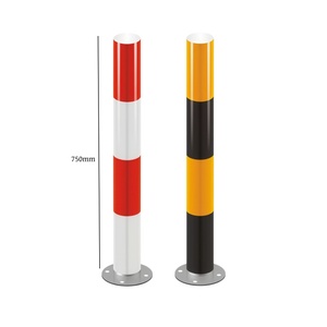 Poteaux <span class=keywords><strong>de</strong></span> signalisation routière en métal en gros avec base / Poteaux <span class=keywords><strong>de</strong></span> délimitation <span class=keywords><strong>de</strong></span> zone <span class=keywords><strong>de</strong></span> circulation - Product Image 2