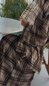Kimono personnalisé Oem de haute qualité à <span class=keywords><strong>tartan</strong></span> de Dubaï 2025 ouvert sur <span class=keywords><strong>le</strong></span> devant fabricant de vêtements traditionnels du Ramadan Eid Abaya modeste pour femmes - Product Image 2