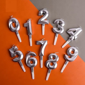 Velas de Parafina Personalizables de 16 Deseos para Decoración de Cumpleaños, Bodas y Halloween - Product Image 4