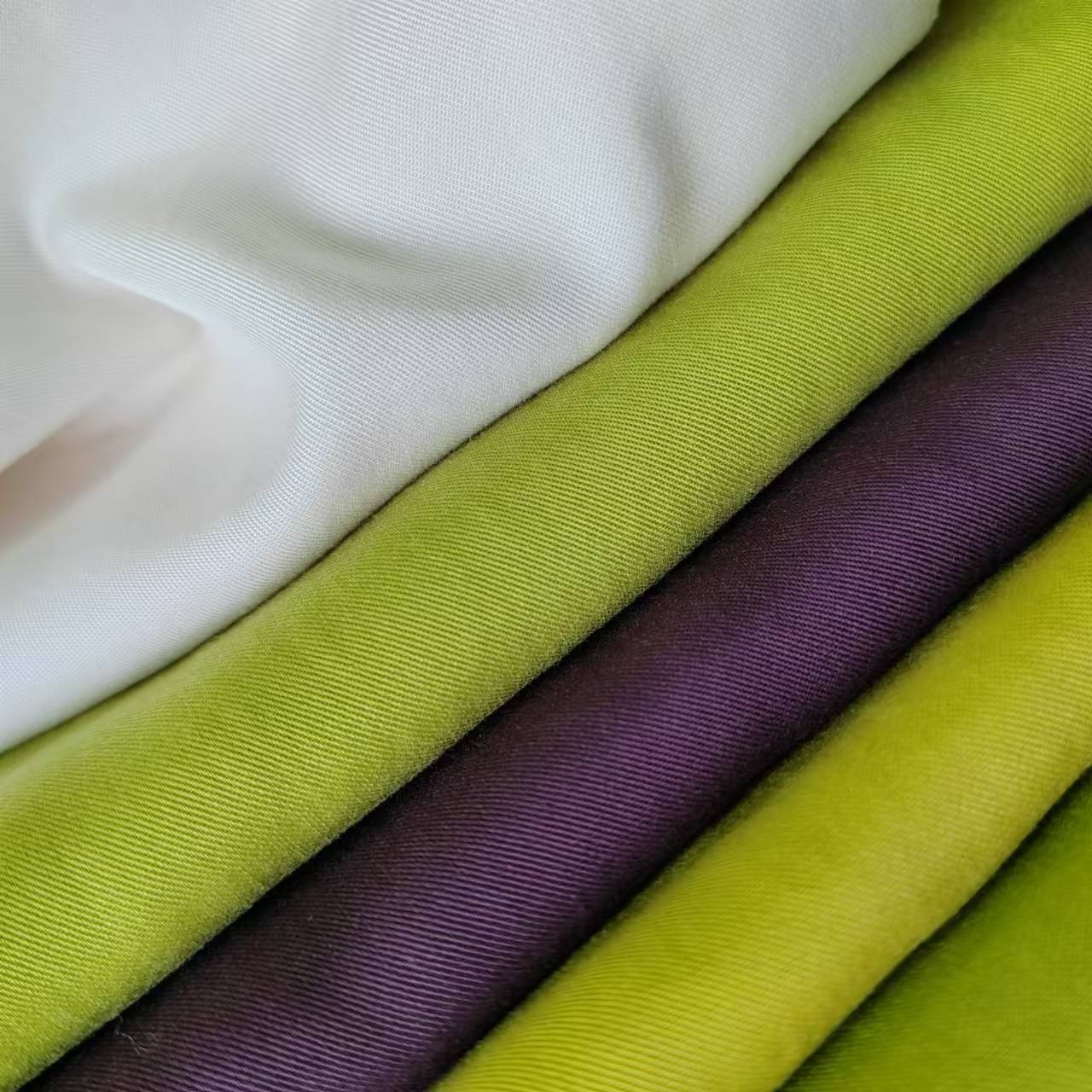 Lady's 100% Lyocell 32s Woven Twill Fabric Super Soft Smooth for Dresses Skirts Blouses Pants-Combed Bags Sofas Pillows Shirts