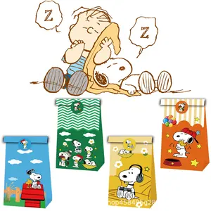 12 Stk. Snoopy Theme Party Favoritenbeutel Plätzchen Goody-Beutel Papiertasche mit Aufklebern für Kinder Geburtstag Partyzubehör
