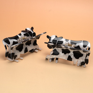 กิ๊บติดผมลายวัวการ์ตูนน่ารัก กิ๊บหนีบผมรูปสัตว์สำหรับผู้หญิง - Product Image 2