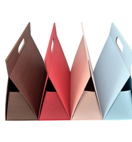 Sac à main magnétique triangulaire noir personnalisé avec logo, pliable, imperméable, doublure en éponge, embossé, écologique, matériaux recyclés, luxe