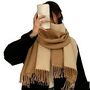 ผ้าพันคอไหมแคชเมียร์หนานุ่ม อุ่นสบาย สำหรับผู้หญิง รุ่น I-0700 ผ้าคลุมศีรษะสำหรับฤดูหนาว - Product Image 1