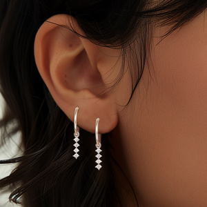 Vente en gros d'usine, boucles d'oreilles longues en argent sterling 925 avec zircon, plaquées argent pour femmes - Product Image 6