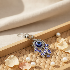 Portachiavi Vintage in Lega Epossidica, Ciondolo Souvenir Turistico con Motivi Folcloristici Turchi, Ornamento per Borsa - Product Image 2