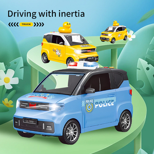 Per bambini in plastica con motore ad attrito del veicolo della <span class=keywords><strong>polizia</strong></span> modello di anatra <span class=keywords><strong>suono</strong></span> decorativo e luce Mini giocattolo per auto inerziale con canzoni per bambini - Product Image 3