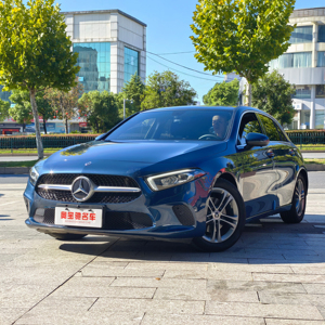 Bajo kilometraje 2019 <span class=keywords><strong>Mercedes</strong></span> Ben-z Z <span class=keywords><strong>A200</strong></span> Euro 6 Gasolina Azul Coche <span class=keywords><strong>Usado</strong></span> - Product Image 1