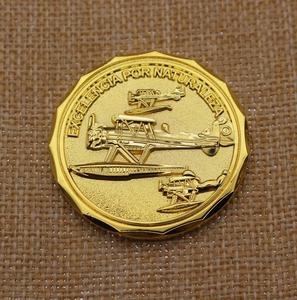 Pièce commémorative d'anniversaire scolaire en émail doré personnalisée au prix d'usine, pièce commémorative de l'Université de <span class=keywords><strong>Notre</strong></span>-<span class=keywords><strong>Dame</strong></span> - Product Image 5