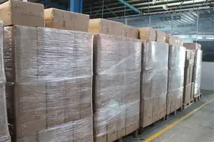 Factory Price <b>Pallet</b> Lldpe <b>Wrap</b> Cast Shrink 17 Mic Stretch Film - Product Image 5