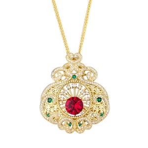 Collar con Colgante Chino de la Suerte, Hecho a Mano, con Incrustaciones de Cobre Ecológico y Circonita Cúbica Roja de 9mm, Diseño Moderno y Delicado - Product Image 1