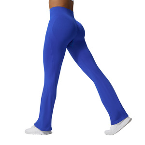 Leggings de yoga de cintura alta estilo nuevo para mujer, pantalones acampanados con diseño fruncido en los glúteos, elásticos en cuatro direcciones, ropa deportiva para fitness. - Product Image 1