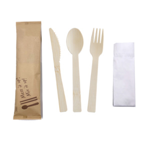 Venta al por mayor ecológico resistente al calor tenedor cuchara cuchillo conjunto con servilleta <span class=keywords><strong>de</strong></span> papel <span class=keywords><strong>de</strong></span> bambú <span class=keywords><strong>cubiertos</strong></span> desechables <span class=keywords><strong>de</strong></span> madera - Product Image 1