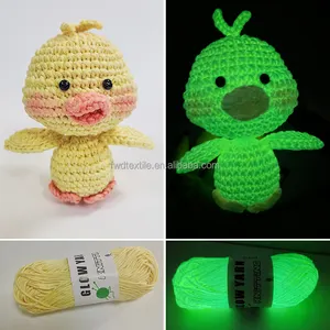 2mm 30ply 50g/piece 100% Polyester Glow-in-the-Dark Yarn Fancy Functional Yarn Crochet Wholesale for Hand Knitting