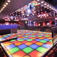 Nouveau design lampe à LED piste de danse panneau lumineux avec accessoires gratuits émission blanche DMX512 contrôle corps en verre