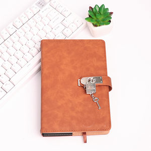 Journal en cuir personnalisé avec serrure et clé, carnet verrouillable sur mesure, journal secret, journal de voyage, cadeau pour homme et femme, gravé - Product Image 3