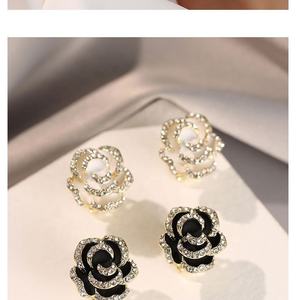 Nouvelles boucles d'oreilles clous géométriques roses luxueuses pour femmes, zircon haut de gamme, argent S925, tendance, polyvalentes, boucles d'oreilles à la mode, niche - Product Image 6